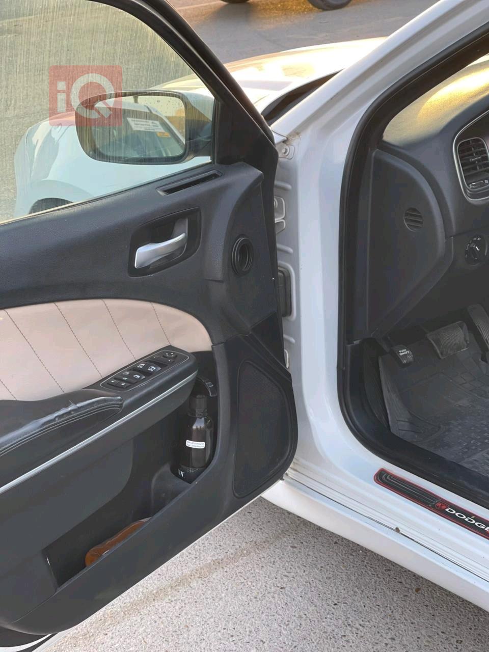 دودج تشارجر